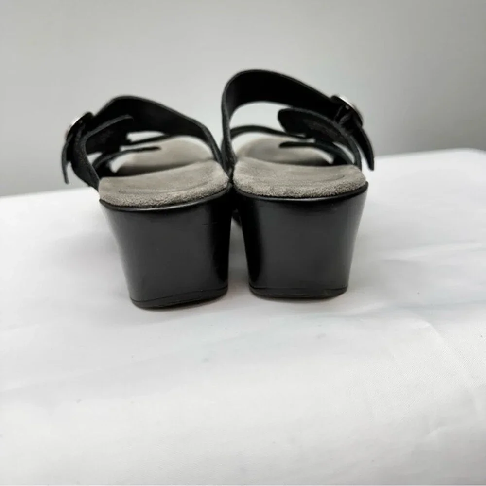 Dansko Women Black‎ Gold Iridescent Leather Slide Buckle Wedge Sandals 37